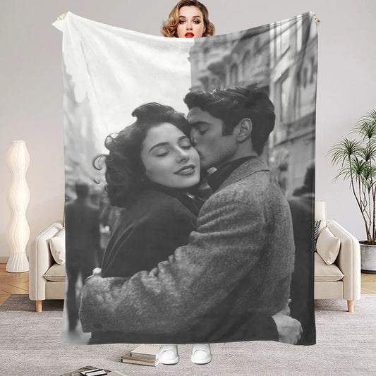 1 Piece of Customized DIY Personalized Photo Blanket for Lovers Flannel Blanket Products - Customized Warm Photos, Soft and Warm, Suitable for Sofa, Bed, Office, Car and Outdoor Travel - Gifts for Men and Women in All Seasons